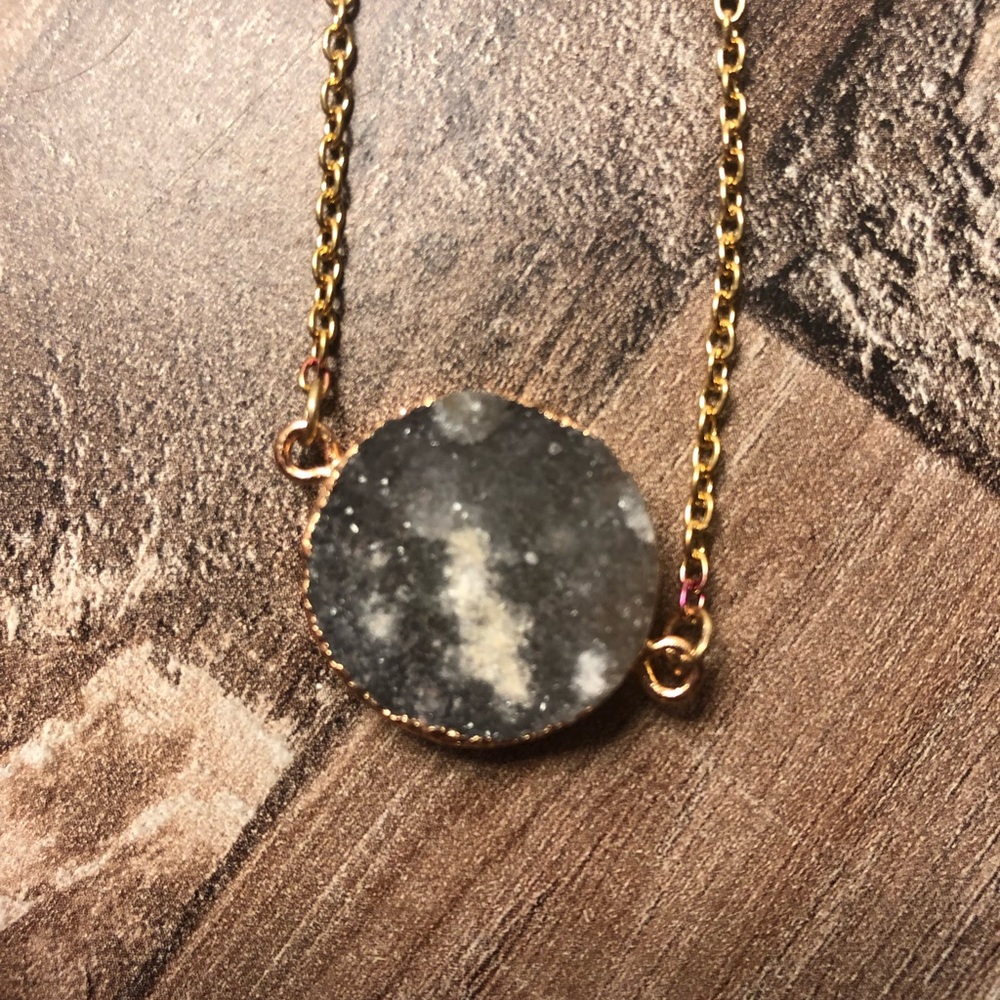 Gray and white real druzy necklace